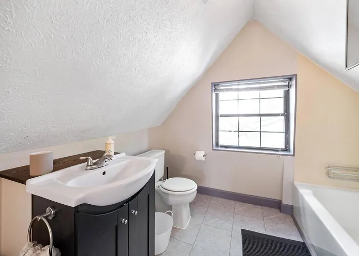 Collins Avenue Duplex - 2 Homes *