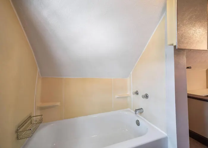 Collins Avenue Duplex - 2 Homes Сasa de vacaciones Columbus