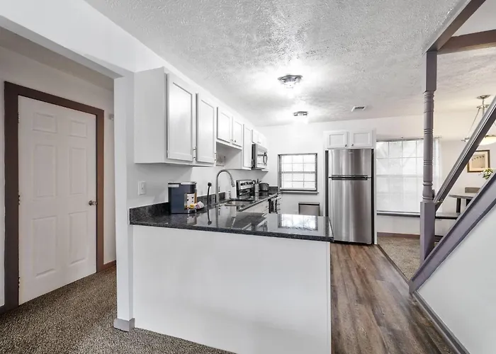 Collins Avenue Duplex - 2 Homes