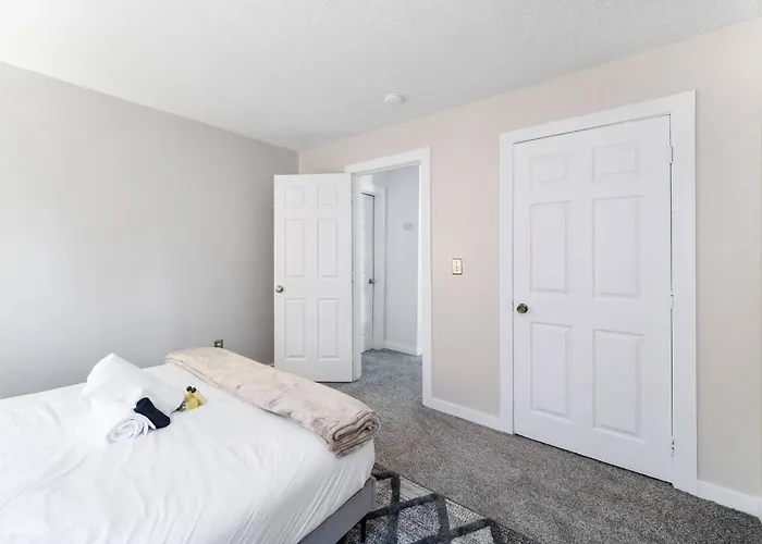Сasa de vacaciones Collins Avenue Duplex - 2 Homes Columbus